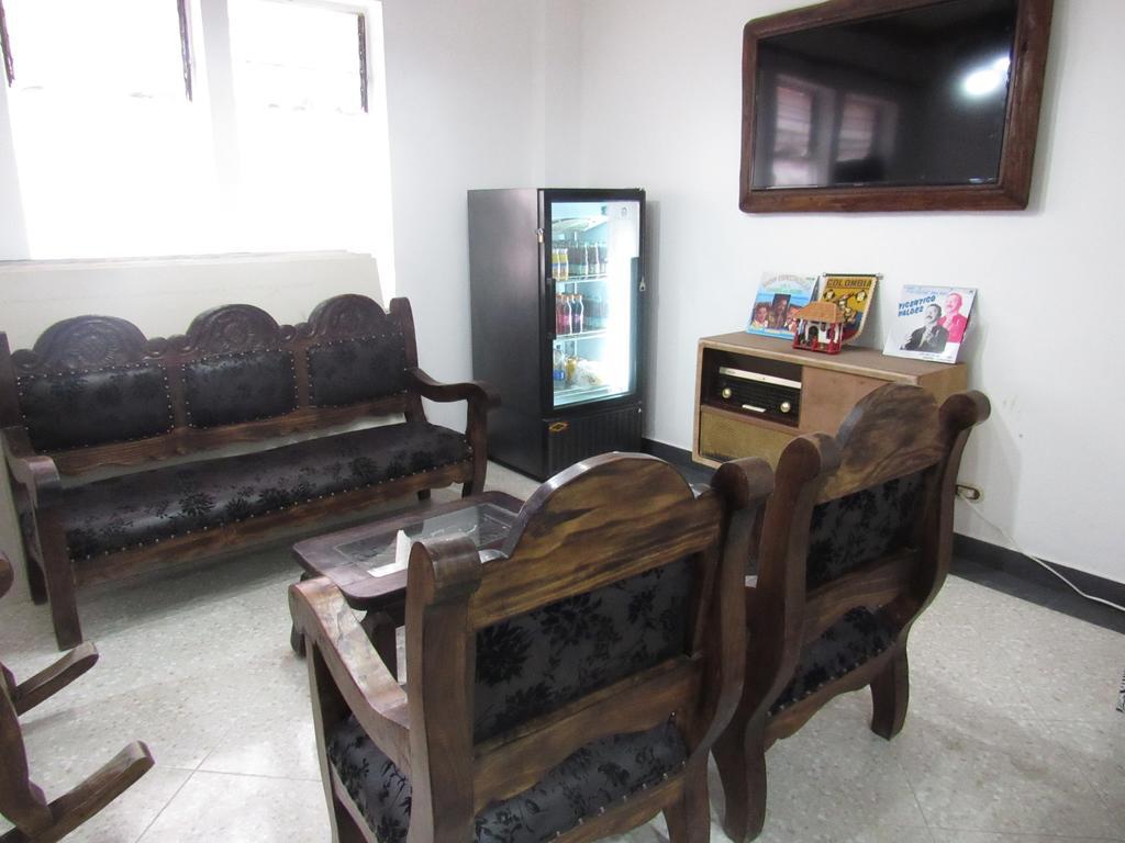 Hostal Internacional - Bogota — Fotos 1